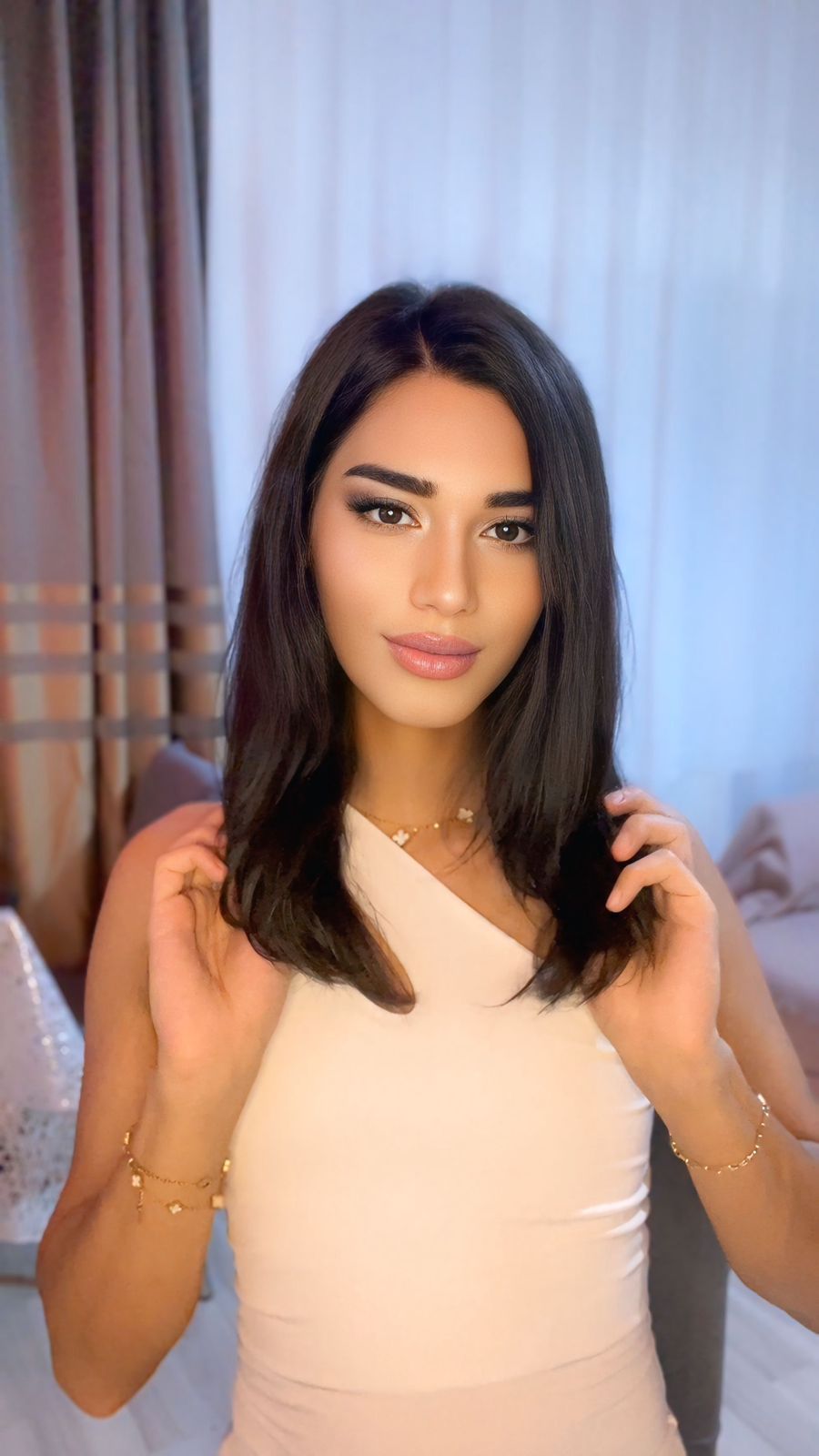 Şirinevler Sınırsız Travesti pasif fotoları,